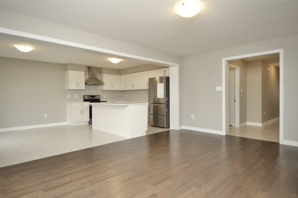 For Lease - 2 Crosswinds Drive, Kitchener, Ontario - Photo 1