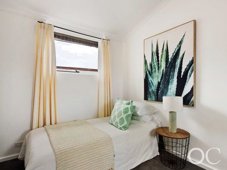 Open the Door to Lifestyle and Location in Parkside - Photo 3