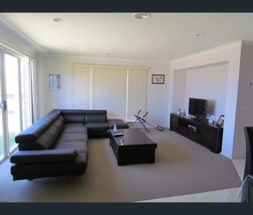 17 Drovers Retreat, Narre Warren South, Vic 3805 - Photo 1