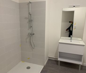 Location Appartement 3 pièces 62m² - Photo 4