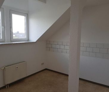 3-Zi.-Zimmer Dachgeschoßwohnung in ruhiger Lage mit großem Wohnzimmer - Photo 6