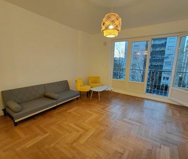 Location Appartement 2 pièces 51m² STE FOY LES LYON 69110 - Photo 5