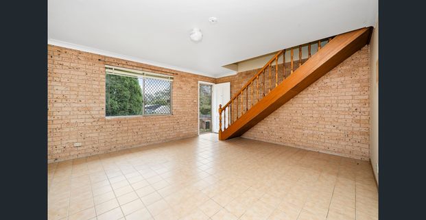 3 Bedroom Townhouse - Photo 1