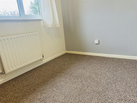 Holly Walk, Nuneaton, CV11 - Photo 4