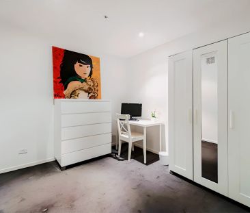 2 Bed, 1 Bath - Photo 5