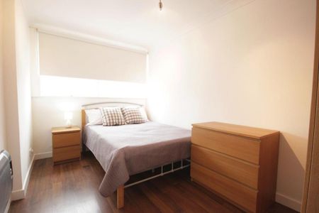 1 bedroom apartment to rent - Photo 2