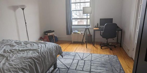 3 CH - 1 SDB - Montréal - $2,200 /mo - Photo 3