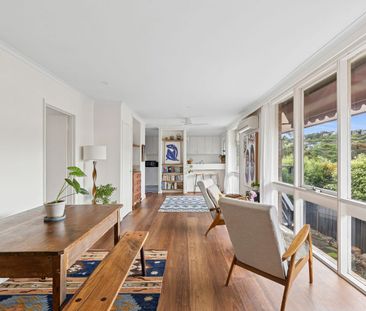 Stylish, Low-Maintenance Living Near the Barwon River - Photo 4