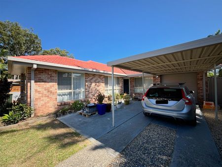 Emerald Beach, 4 Beacon Crescent - Photo 5