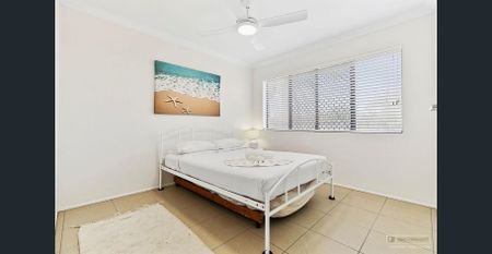 Coastal Breeze – Fully Furnished Waterfront Living - Photo 5