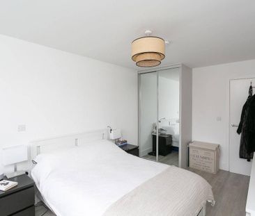 1 bedroom flat to rent - Photo 6