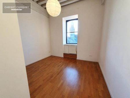 Location Appartement 3 pièces 93m² LILLE 59000 - Photo 3
