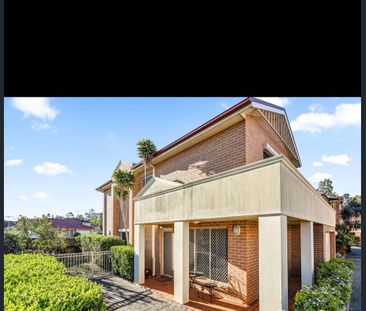 Spacious 4-Bedroom Family Home Offering Comfort, Space & Convenience - Photo 6