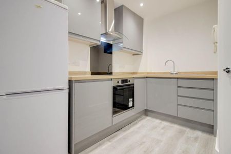 1 bedroom flat to rent - Photo 3