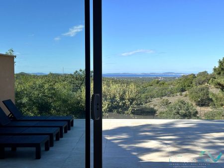 Villa climatisée pour 12 personnes avec piscine chauffée et vue mer à La Londe-Les-Maures - Photo 2