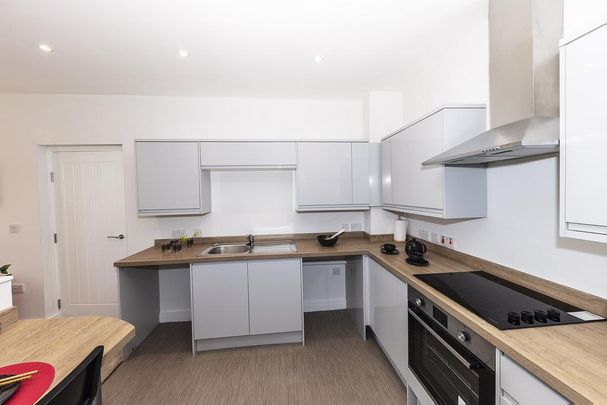 2 bedroom apartment to rent - Photo 1