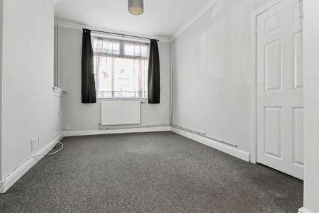 Heald Street, Newton-Le-Willows - Photo 4