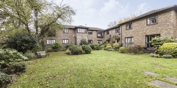 Hillbury Road, SW17 8JT, London - Photo 3