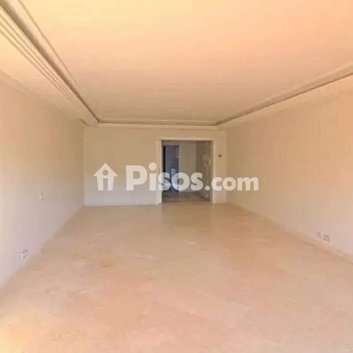 Piso en alquiler en Avenida de los Andaluces - Photo 1