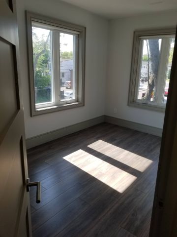 For Lease - 160 Bogert Avenue, Toronto, Ontario - Photo 2