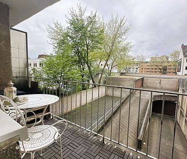 Köln: Zwei - Zimmer - Wohnung mit Balkon und offener Küche in Köln - Ehrenfeld - Photo 1