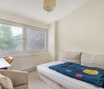 5 bedroom townhouse to rent - Photo 6