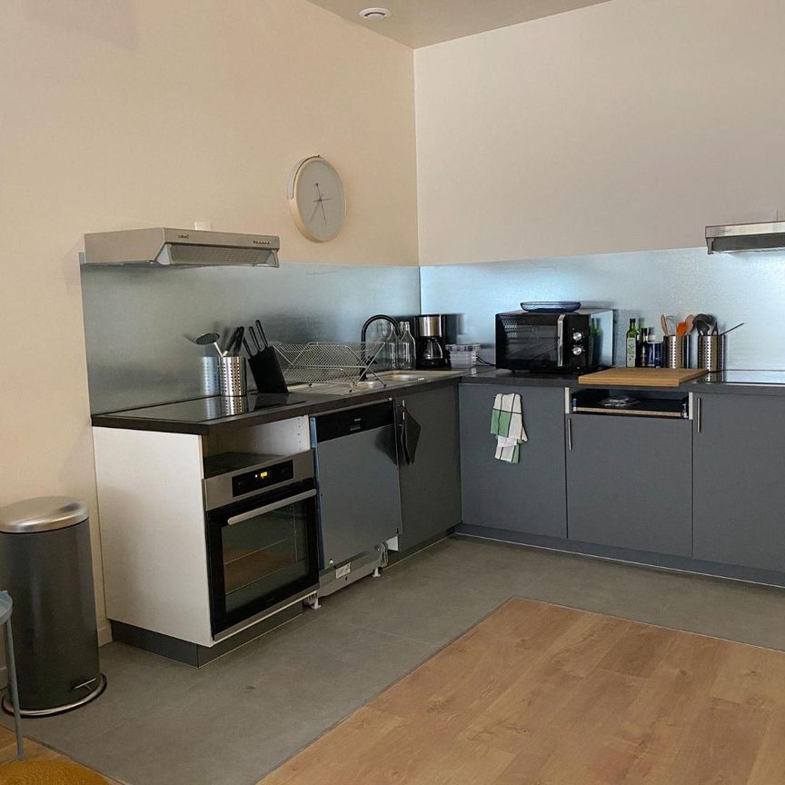 Location Appartement 10m² BORDEAUX 33800 - Photo 1