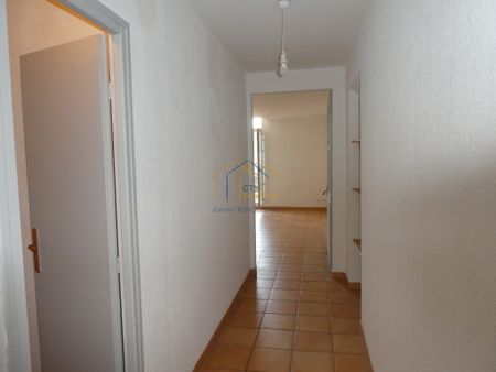 Location Appartement 3 pièces 69m² GIGNAC 34150 - Photo 2