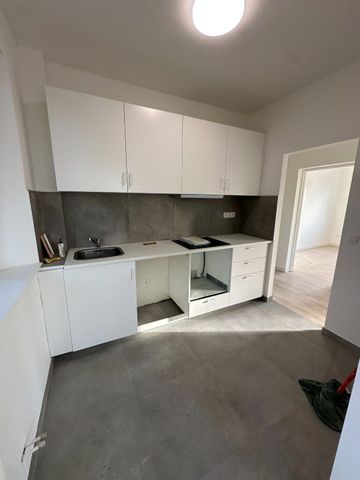 Gerenoveerd appartement met 2 slk - Photo 4