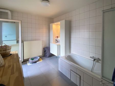 Appartement van 89 m² op de 1ste verdieping met 2 slaapkamers en Oost-georiënteerd terras - Foto 5