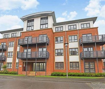 Comet House, Wallis Square, GU14 - Photo 4