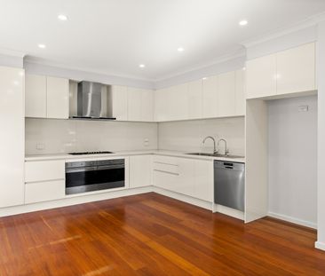 1/8 Satelburg Court, Heidelberg West VIC 3081 - Townhouse For Rent ... - Photo 6