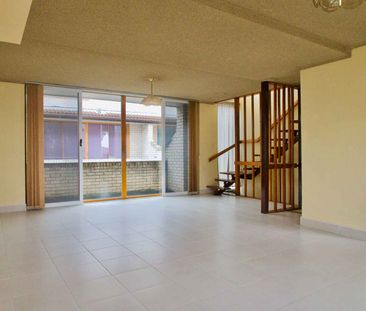 TWO BEDROOM TOWNHOUSE - Photo 3
