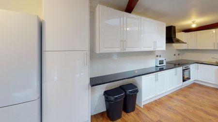 4 bedroom house to rent - Photo 5