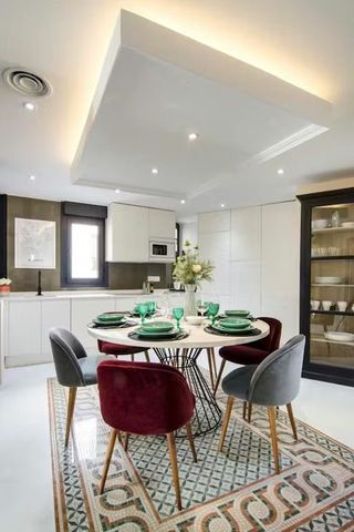 Paseo de Santa María de la Cabeza, Madrid, Community of Madrid 28045 - Foto 5