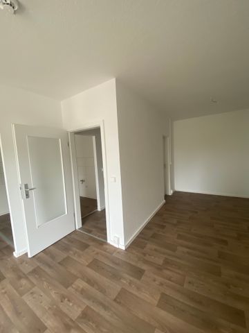 Geräumige Singlewohnung! Bezugsfertig zum 01.06.2024! - Photo 3