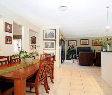 Quality 4 Bedroom Home in Middle Ridge - Photo 3