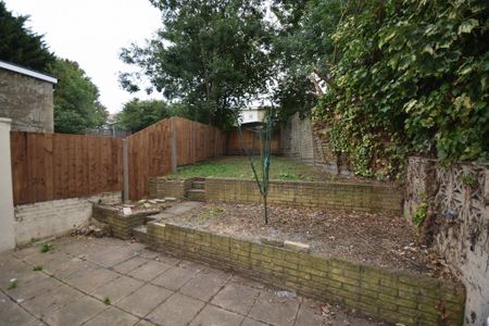 3 bedroom house to rent - Photo 4