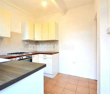 3 bedroom terraced house to rent - Photo 6