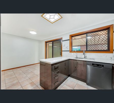 7/38 Iveleary Avenue, Salisbury East, SA 5109 - Photo 5