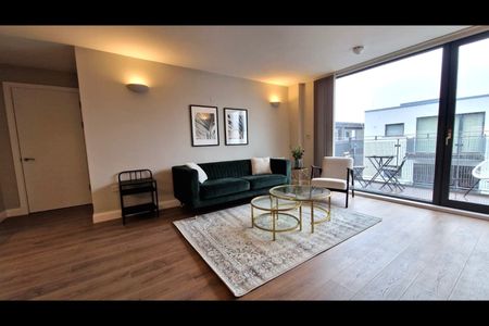 2 Bed Flat, Advent House, M4 - Photo 3