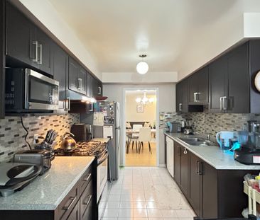 For Lease - 2555 Thomas Street Unit# 36, Mississauga, Ontario - Photo 4