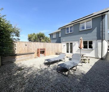 3 bedroom semi-detached house to rent - Photo 3