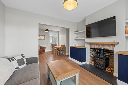 Cottimore Lane, Walton-on-Thames, KT12 - Photo 3