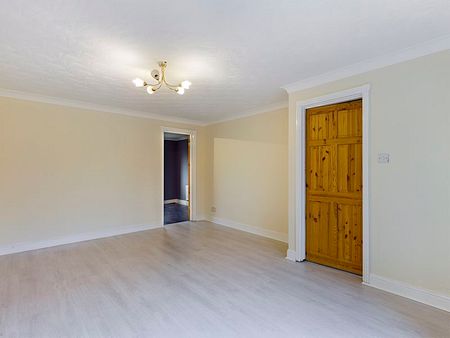 Holmefields Road, Eston, Middlesbrough - Photo 4