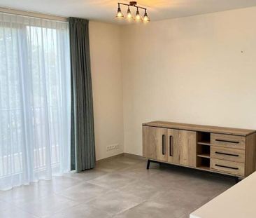 Appartement te huur in Lier voor € 975 met 2 slaapkamers - Photo 3