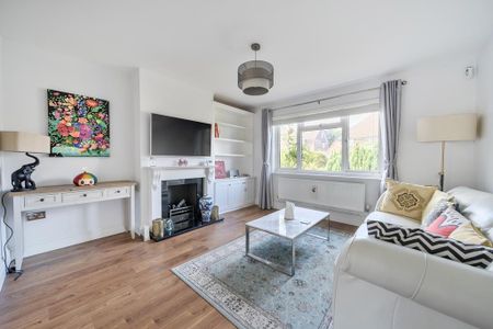 3 bedroom semi-detached house to rent - Photo 2