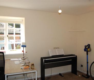 3 bedroom barn conversion to rent - Photo 6