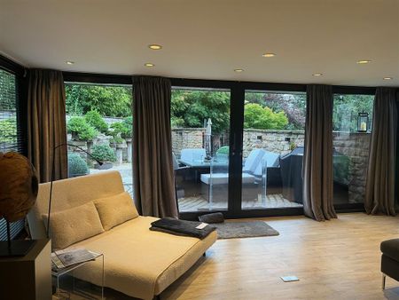 High Street - Photo 4