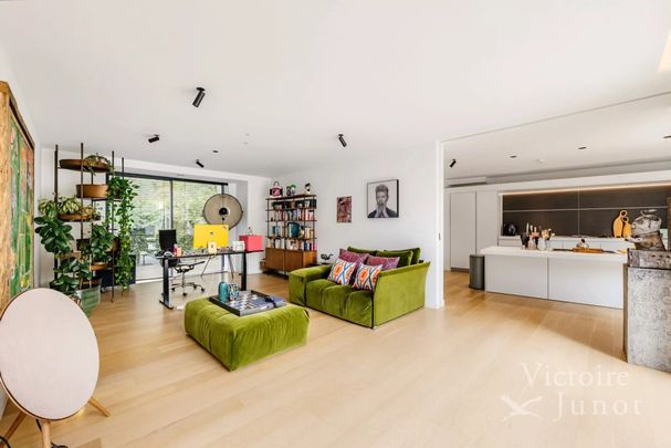 Tout savoir sur cette maison à Rhode-St-Genèse - Foto 1